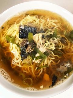 サバ缶でラーメン-レシピのメイン写真