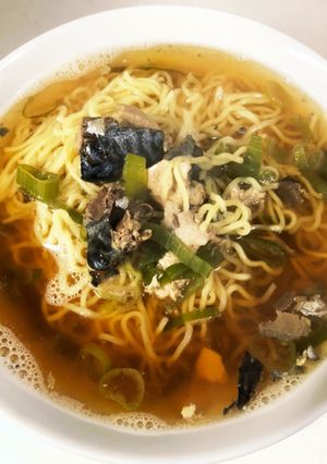 サバ缶でラーメン-レシピのメイン写真