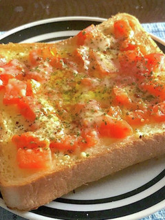 超カンタンなトマトトースト-レシピのメイン写真