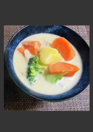 ずぼらの簡単！米粉豆乳ホワイトシチュー-レシピのメイン写真