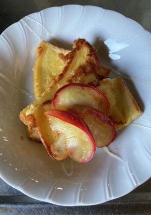 フレンチトースト 焼きリンゴ添え-レシピのメイン写真