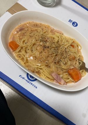 シチューから作ったトマトクリームパスタ-レシピのメイン写真