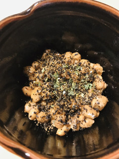 毎日の納豆●ひじきのふりかけ&青海苔で-レシピのメイン写真