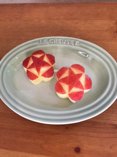 りんご飾り切り*お花の中にお星様-レシピのメイン写真