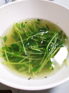 豆苗のスープ-レシピのメイン写真