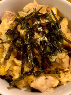 長ネギと鶏モモ肉で♡親子丼。-レシピのメイン写真
