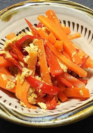 にんじんと赤ピーマン炒め-レシピのメイン写真