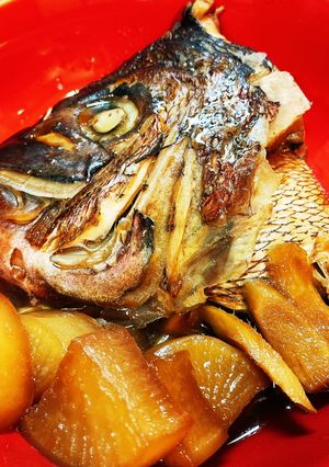 超経済的なのに贅沢な気分♪鯛の兜煮-レシピのメイン写真