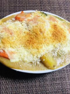 ずぼらの簡単 余ったシチューでドリア-レシピのメイン写真