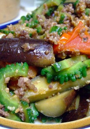 茄子とゴーヤ・トマトの肉味噌炒め☆-レシピのメイン写真