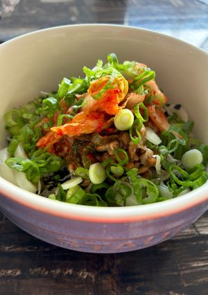 納豆キムチじゃこわかめ☆混ぜうどん-レシピのメイン写真
