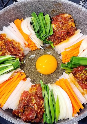 彩り鮮やか✨️韓国風すき焼【プルコギ】-レシピのメイン写真