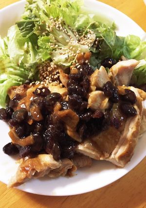 鶏モモのレストラン味☆リンゴ、レーズン☆-レシピのメイン写真