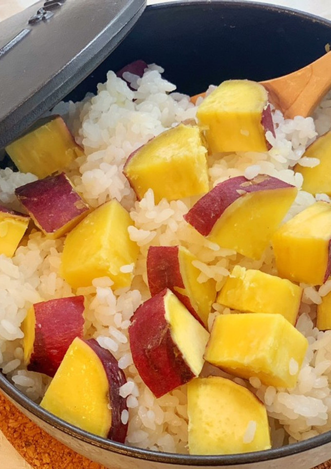 ストウブで炊く さつまいもご飯-レシピのメイン写真