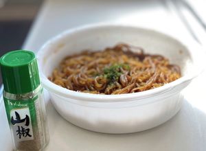 カップ焼きそばに！粉山椒または七味唐辛子-レシピのメイン写真