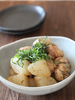 骨付き鶏肉と大根の照り煮-レシピのメイン写真