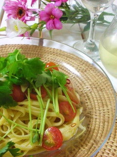 みょうがとみつ葉シンプルなパスタ-レシピのメイン写真