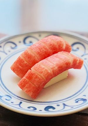 カニカマ＆チーズ ★回転寿司のマグロ風？-レシピのメイン写真