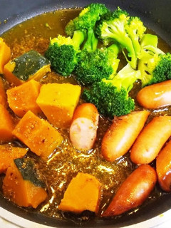 かぼちゃとウインナーのアヒージョ-レシピのメイン写真