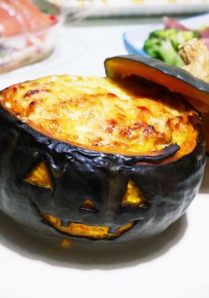 可愛いまるごとかぼちゃグラタン-レシピのメイン写真