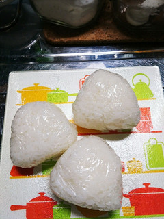 美味しい塩むすびo(^o^)o-レシピのメイン写真