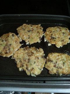 煮物の残りでお好み焼き!!-レシピのメイン写真
