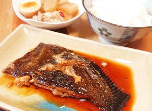 フライパンで意外に簡単♪☆カレイの煮付け-レシピのメイン写真