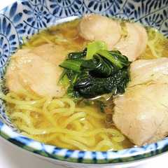 รูปของ 簡単醤油ラーメンスープ