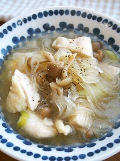 むね肉・しめじ・春雨の具沢山スープ!-レシピのメイン写真