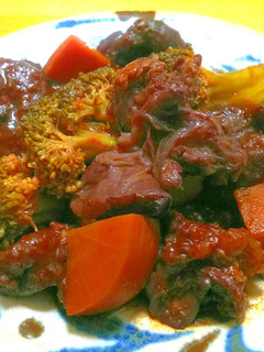 牛すじ肉のワイン煮◎時間はかかるけど簡単-レシピのメイン写真