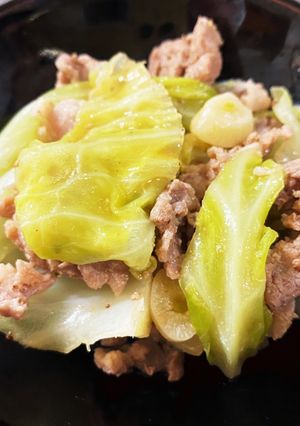 昼からビールにかんたん豚こまキャベツ煮-レシピのメイン写真