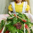 リカちゃん♡水菜と鯨ベーコン鬼滅サラダ*