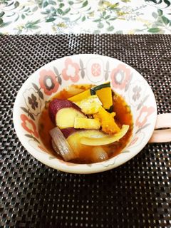 南瓜とさつま芋の秋の味噌汁-レシピのメイン写真