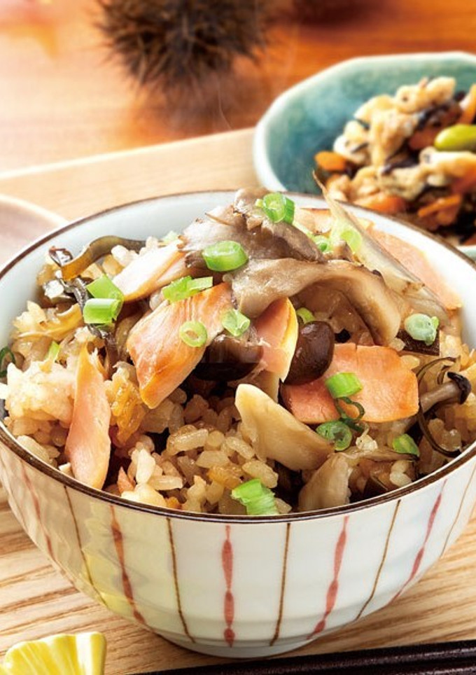 鮭と舞茸の炊き込みご飯-レシピのメイン写真