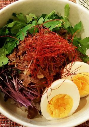 牛タンのオリエンタル丼。(o^^o)♪-レシピのメイン写真