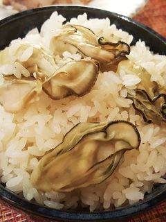 牡蠣の炊き込みご飯。(o^^o)♪-レシピのメイン写真