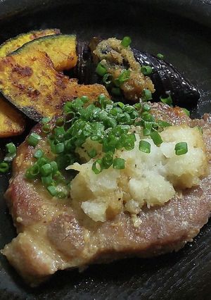 豚ロース厚切りの塩麹焼き☆おろしソース-レシピのメイン写真