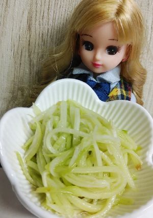 リカちゃん♡はやとうりの甘酢醤油和え-レシピのメイン写真