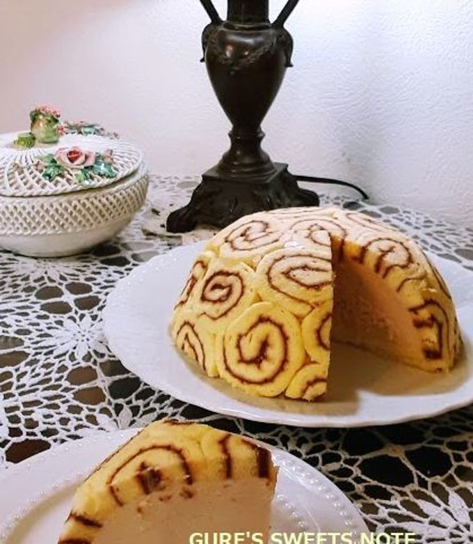 ラズベリー・チーズムースのドームケーキ by gurecoco 【クックパッド