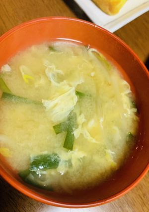 ニラともやし溶き卵の味噌汁-レシピのメイン写真