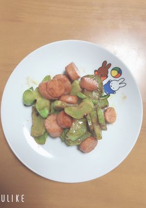 節約♡美味♡ブロッコリーの茎と魚ニソ炒め-レシピのメイン写真