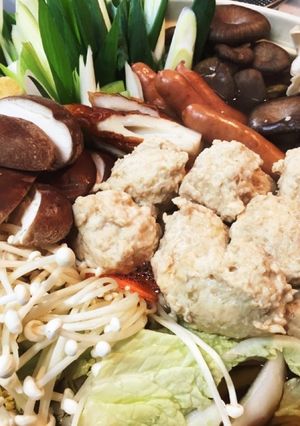 鶏つくねが決め手の旨醤油チャンコ鍋-レシピのメイン写真