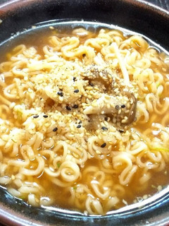 サッポロ一番 ごま味ラーメンできのこそば-レシピのメイン写真