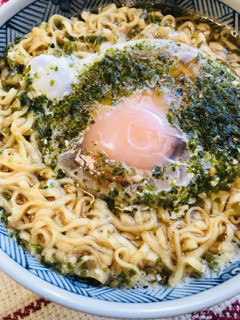 アレンジ●海苔&胡麻と玉子チキンラーメン-レシピのメイン写真