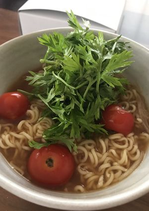 サッポロ一番人参の葉ラーメン-レシピのメイン写真