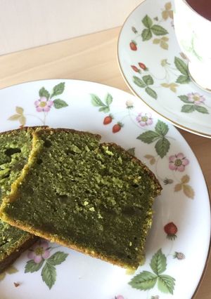 ケールとりんごジャムのしっとりケーキ-レシピのメイン写真