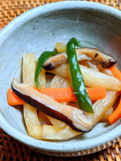 麺つゆで楽々✿大根・人参の煮物-レシピのメイン写真