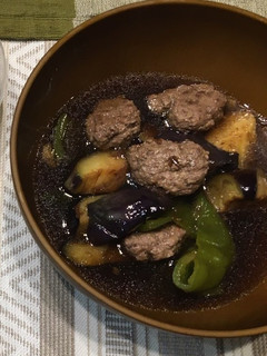 揚げナスと豚ハンバーグの出汁煮込み-レシピのメイン写真