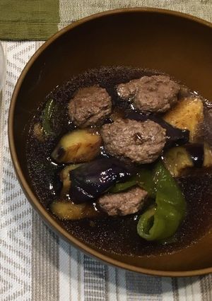 揚げナスと豚ハンバーグの出汁煮込み-レシピのメイン写真