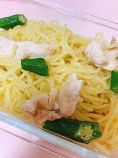 レンジで!ムネ肉とオクラのレモン焼きそば-レシピのメイン写真